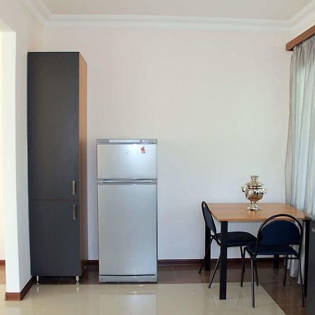 Family&Friends Guest house Dilidschan Exterior foto